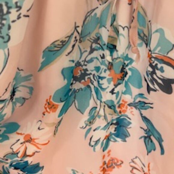 Girls casual dress with ruffles at the top. - Picture 7 of 8